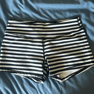 Born Primitive mid rise shorts